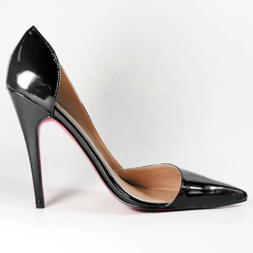 christian louboutin pumps NIB black patent